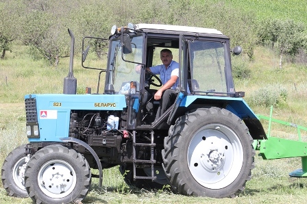 Încă un agricultor a fost ajutat de Partidul Popular din Republica Moldova