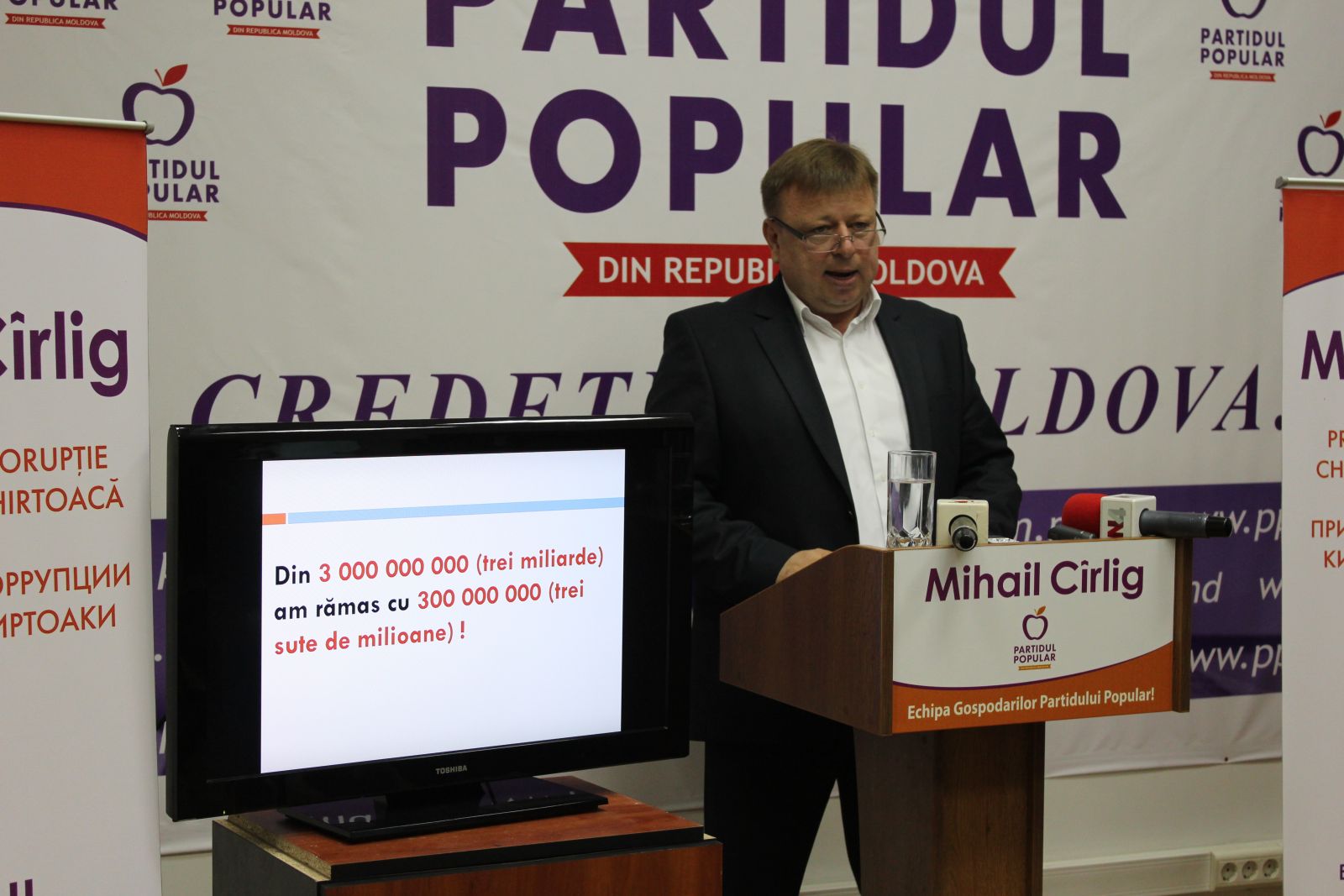 Comunicat de presă: „Miliardul furat de către Dorin Chirtoacă”